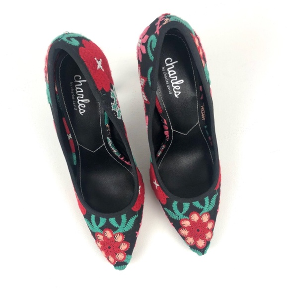 Charles David ‘Addie’ Floral Embroidered Pump - Picture 2 of 15